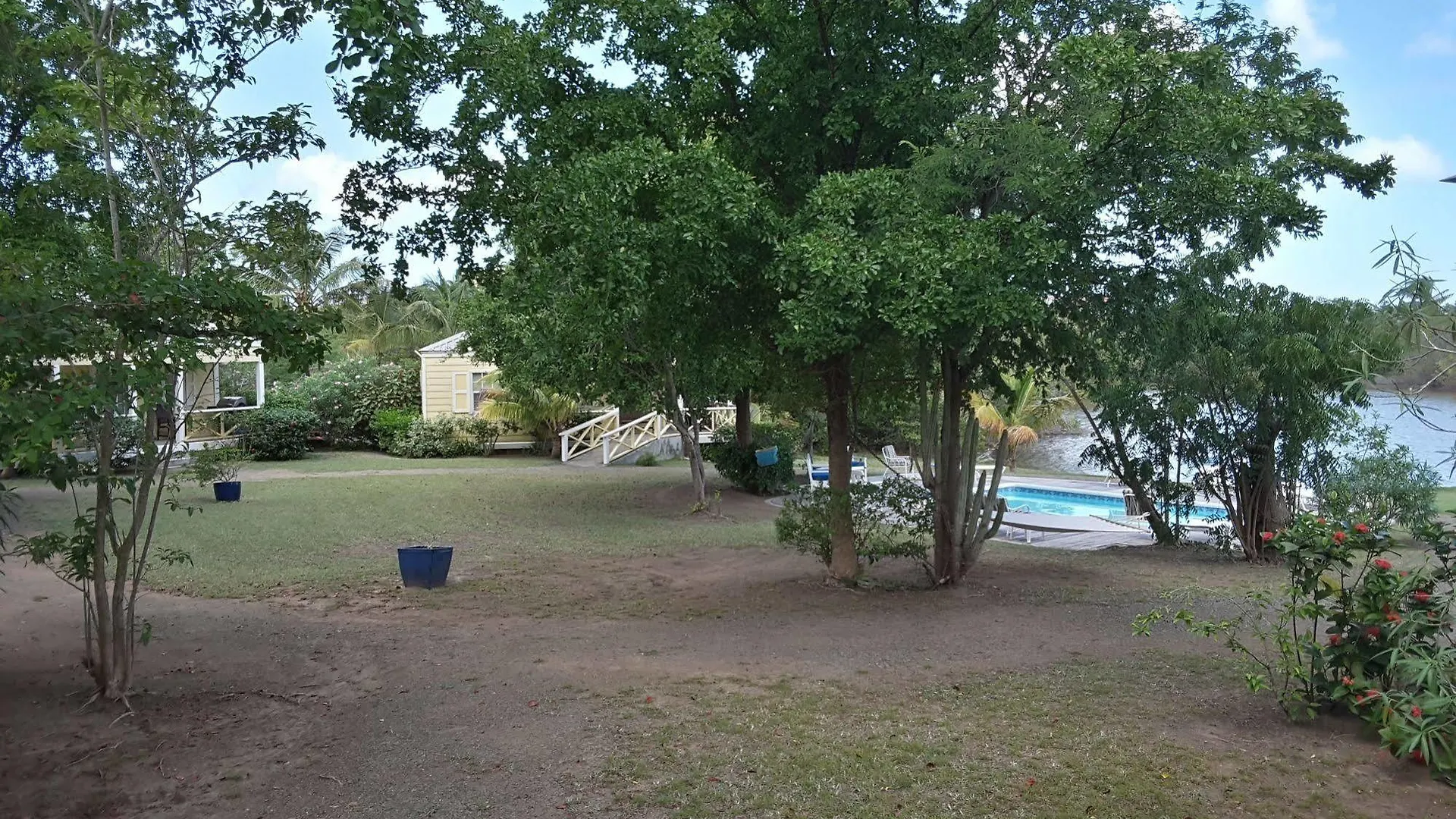 ホリデーパーク Yepton Estate Cottages Five Islands Village
