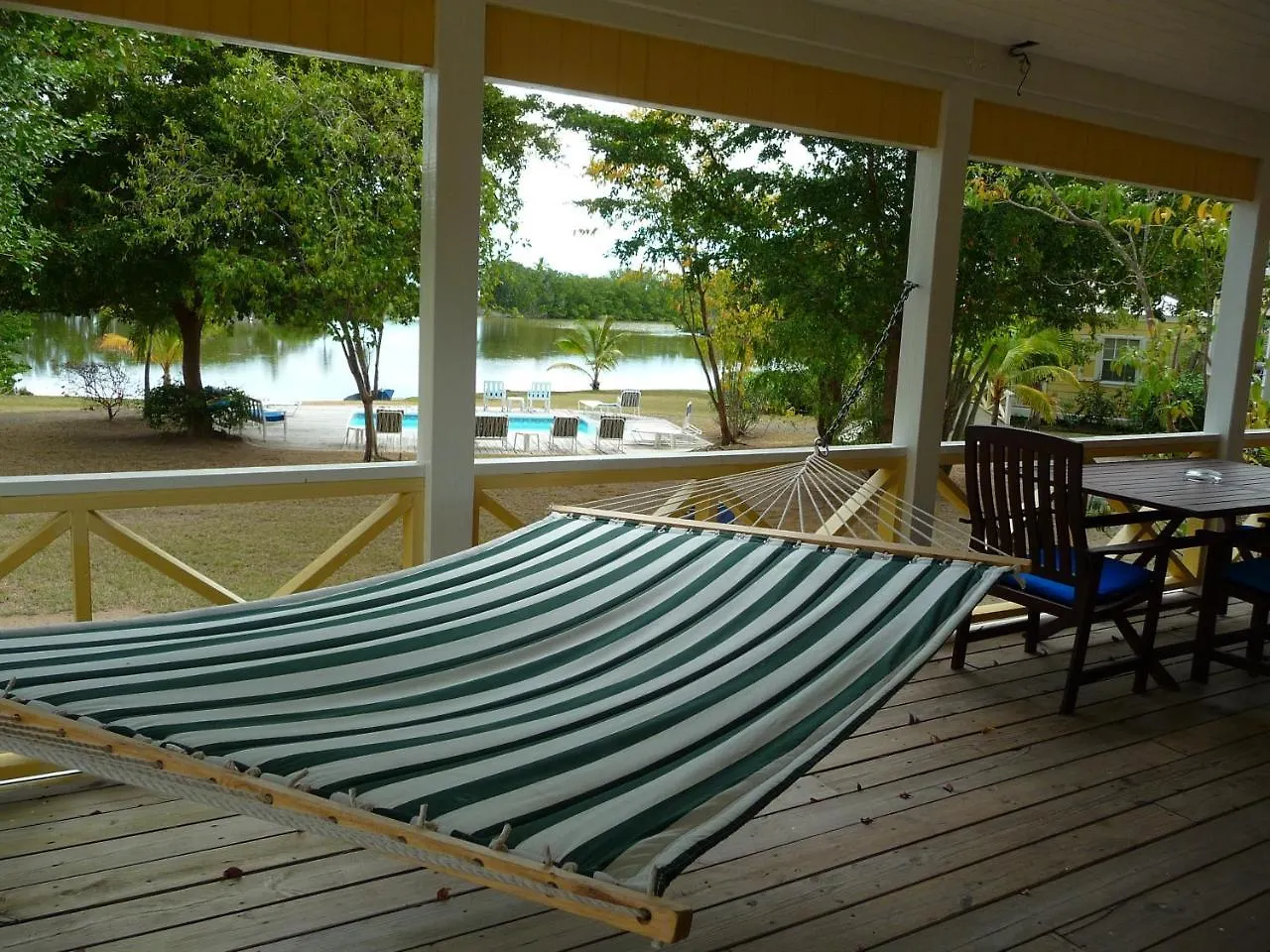 *** ホリデーパーク Yepton Estate Cottages Five Islands Village アンティグア・バーブーダ
